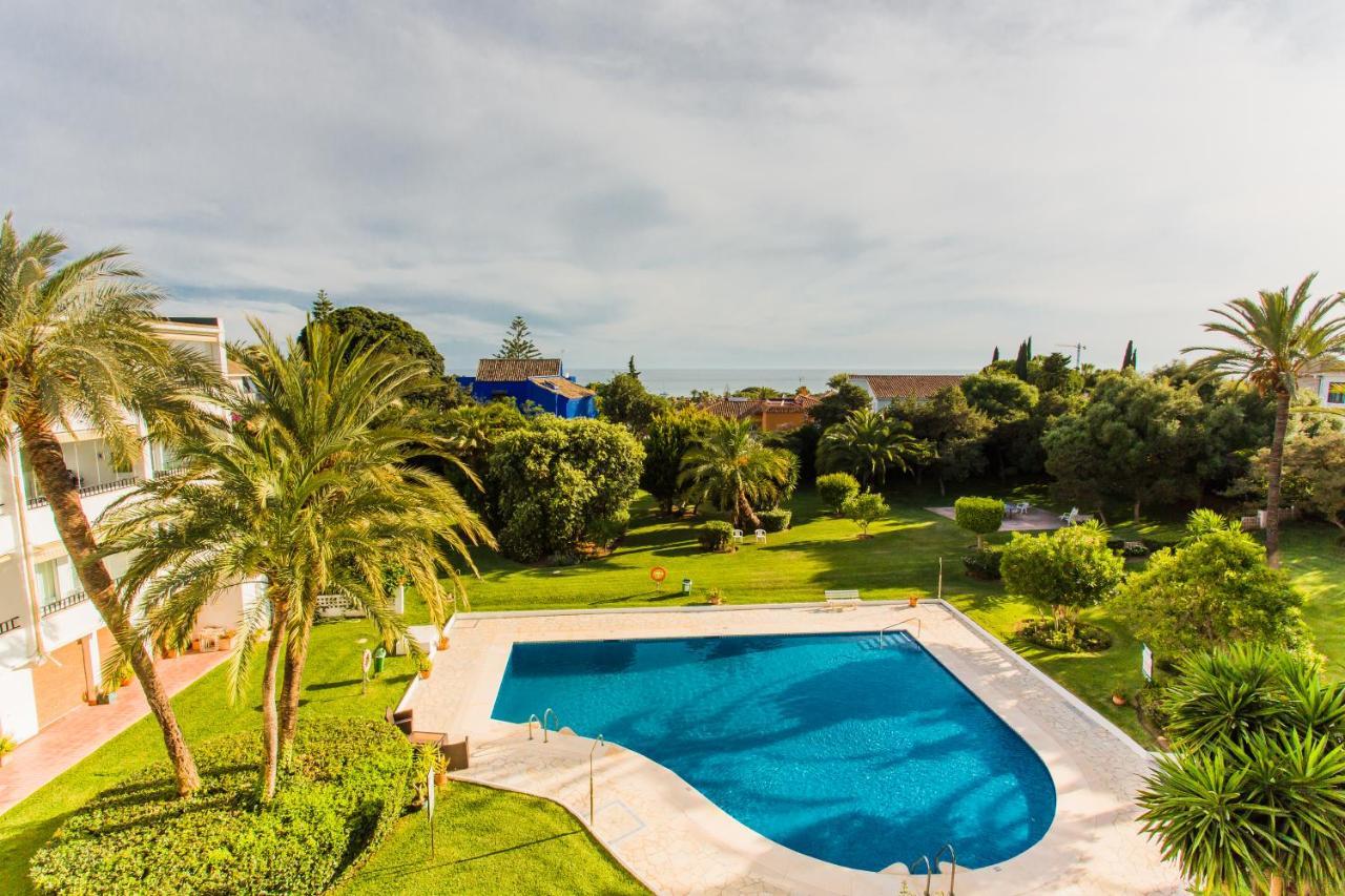 Bora Bora * Marbella