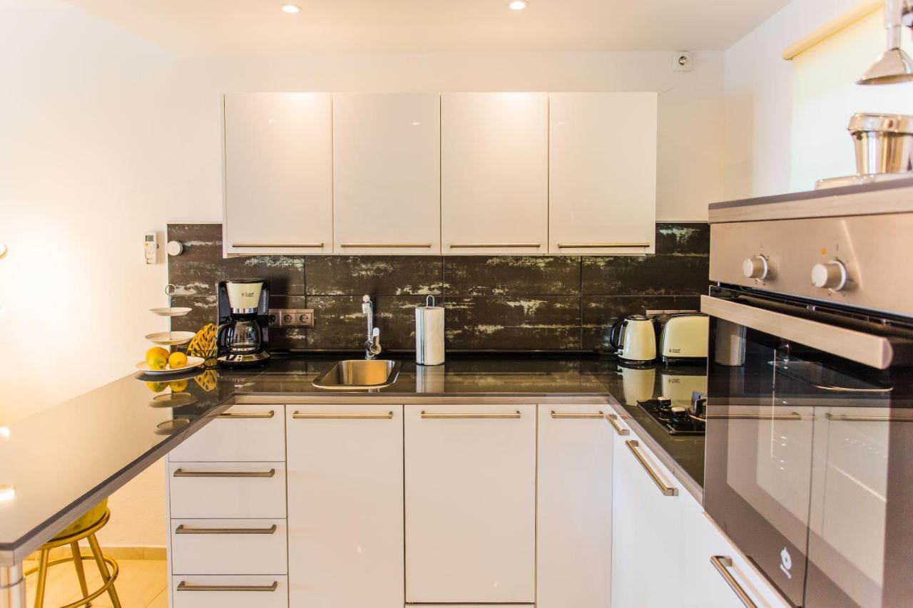 Bora Bora Apartment Marbella